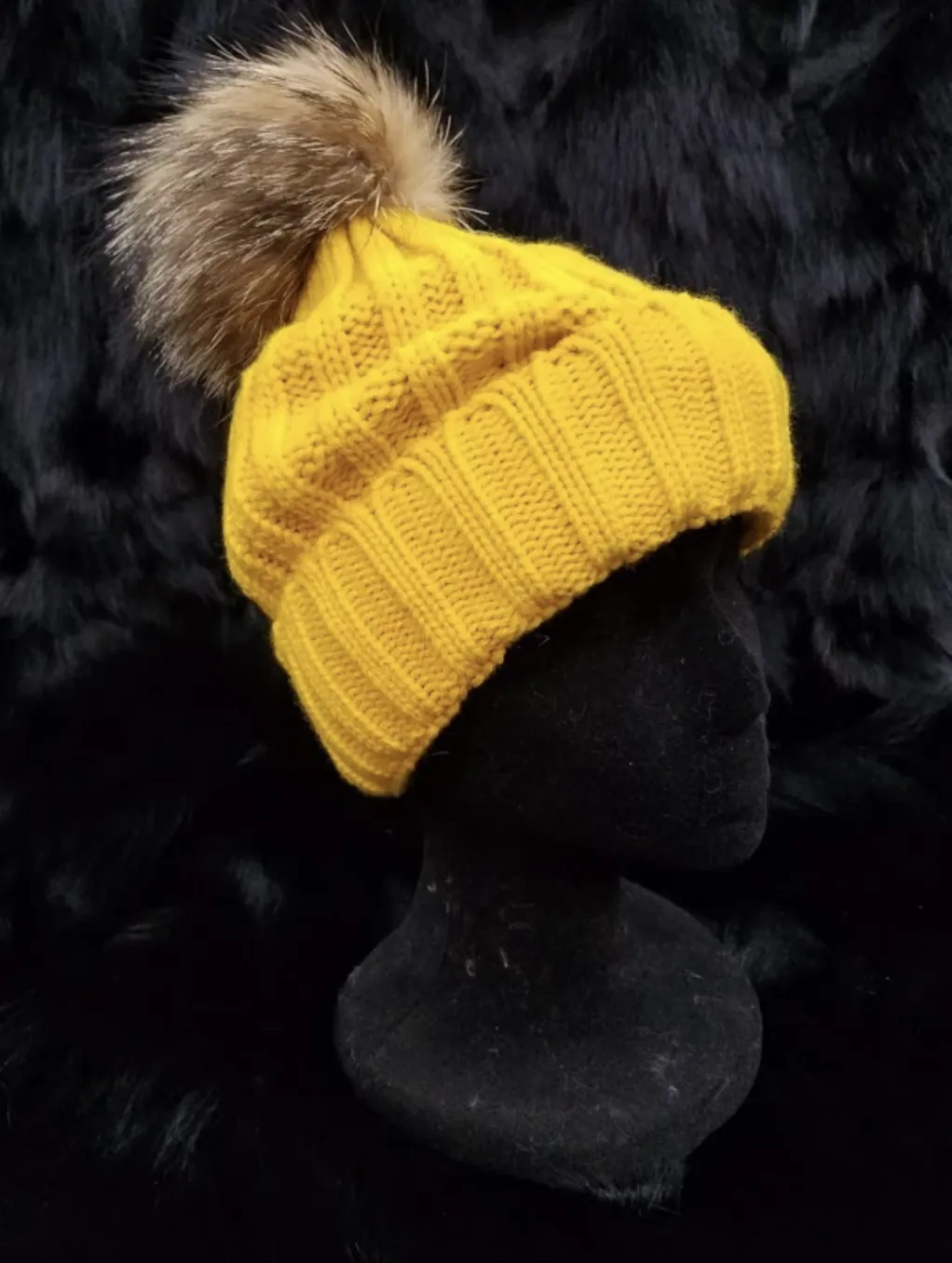 Knit Beanie W/ Fox Fur Detachable Pom