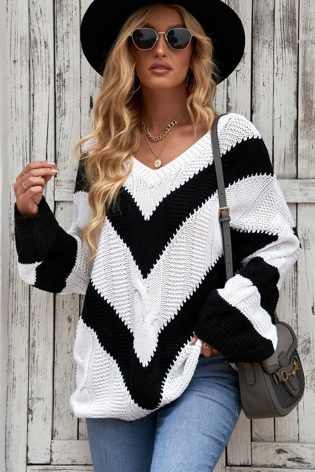 'Kourtney' Chevron Cable-Knit V-Neck Tunic Sweater (3 Colors)