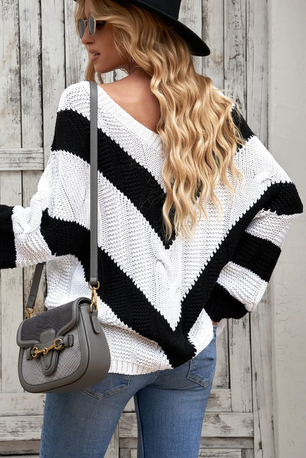 'Kourtney' Chevron Cable-Knit V-Neck Tunic Sweater (3 Colors)